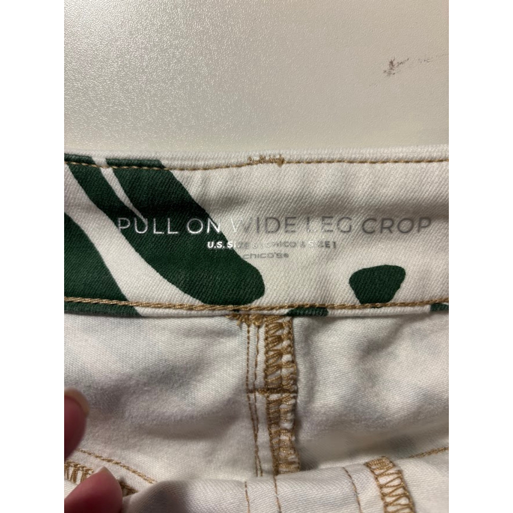 Chico's Pull On Wide Leg Cropped - US Size 8 - Picture 3 of 8